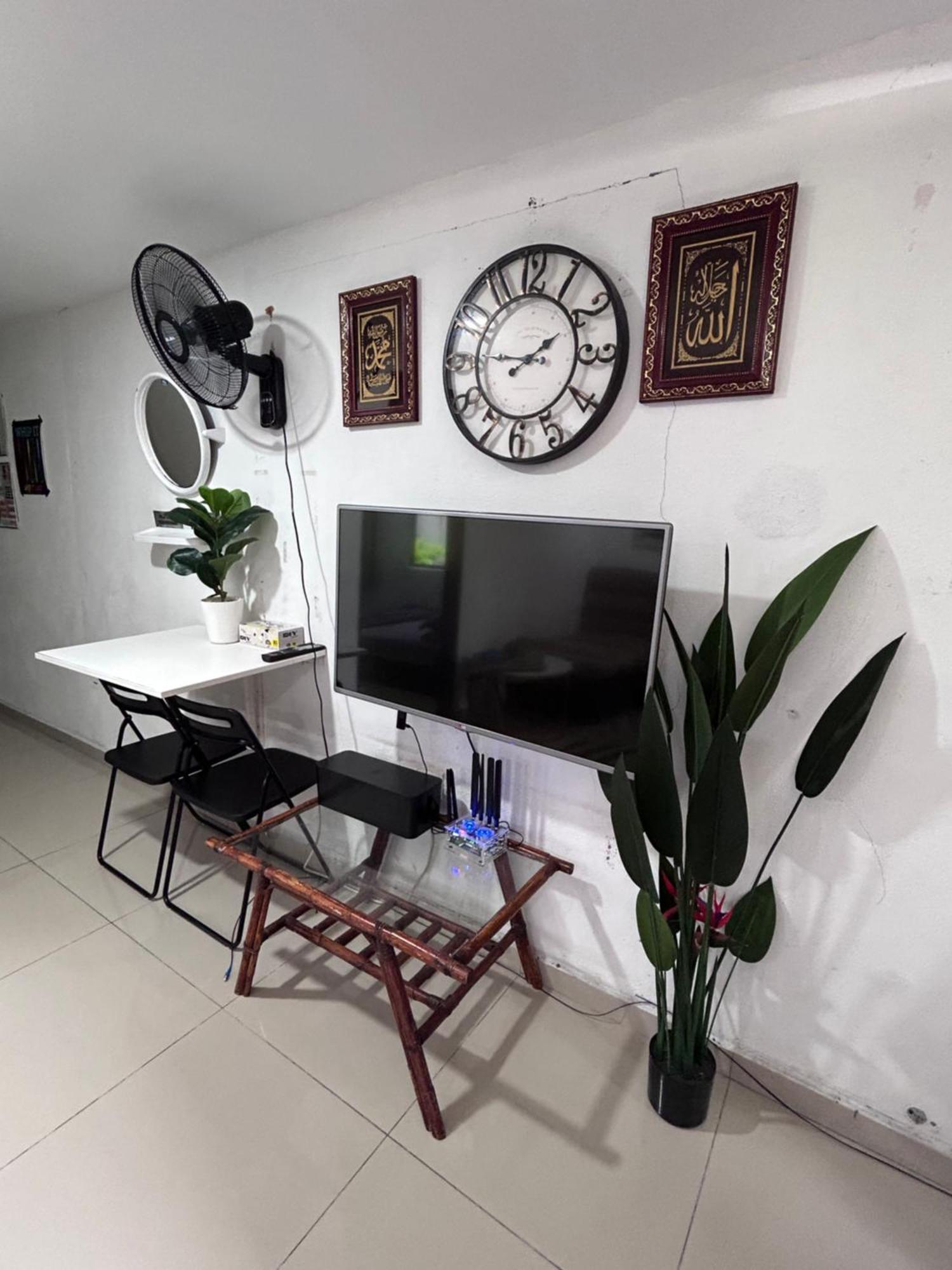 Nadrah Cottage Bayan Lepas Eksteriør billede